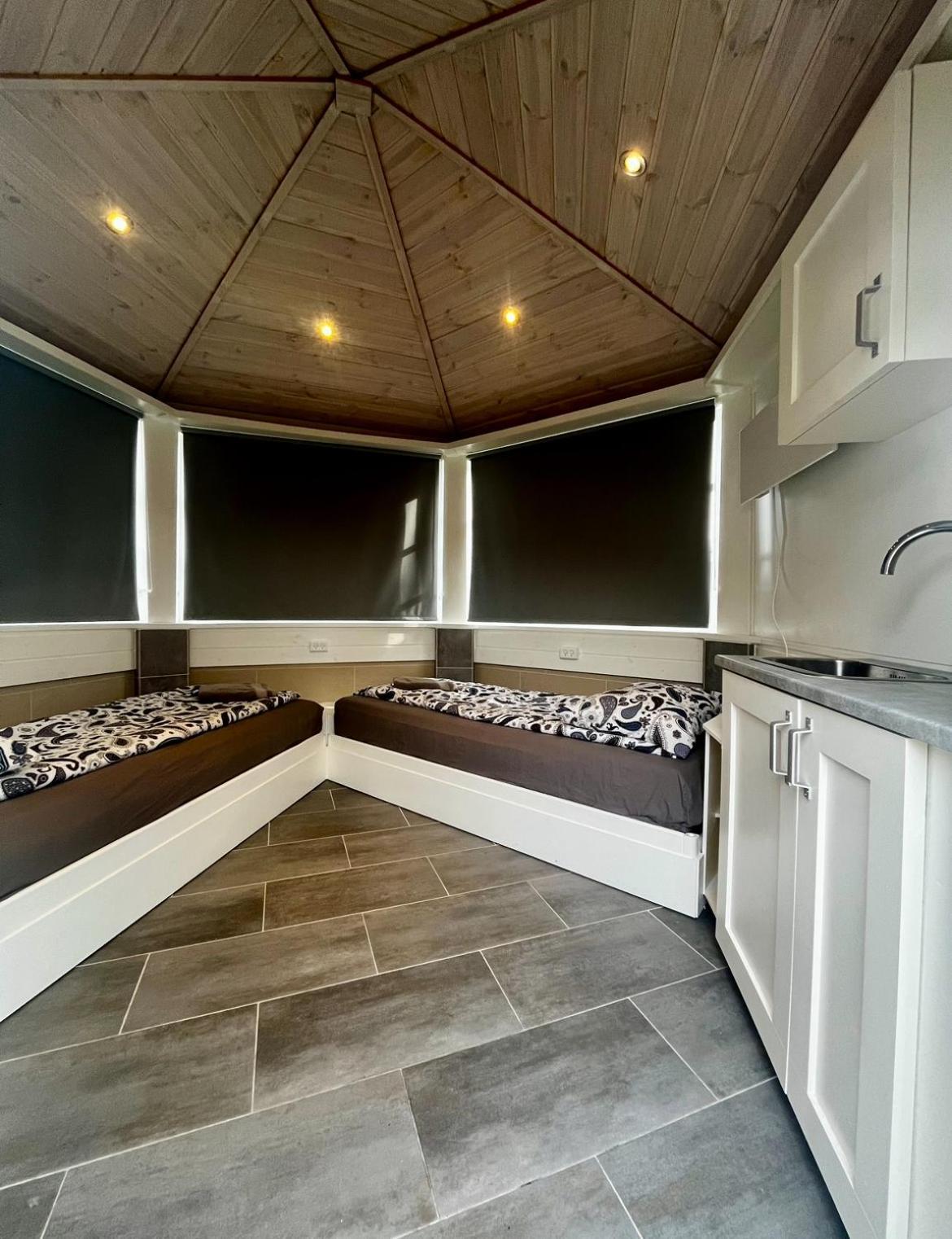 Barneys Rooms Hundige Εξωτερικό φωτογραφία